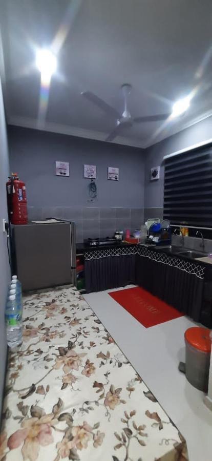 Homestay Restu Bonda Kampung Cerang Ruku ภายนอก รูปภาพ